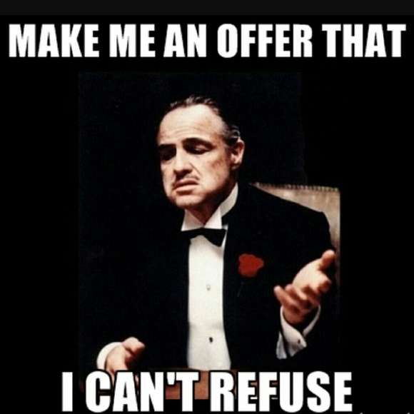 Come check out my closet! - Picture 2 of 4