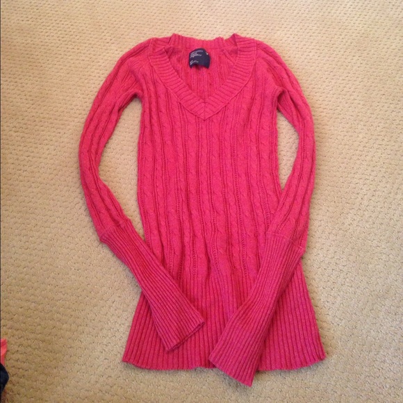 American Eagle sweater