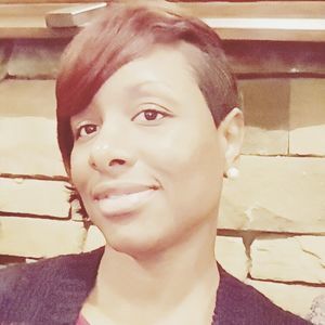 Meet your Posher, Latonya