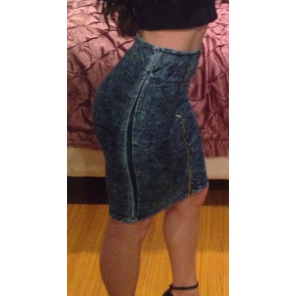 Forever 21 Dresses & Skirts - Skirt