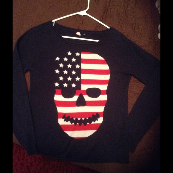 Navy blue pullover sweater with American skull - Picture 2 of 2