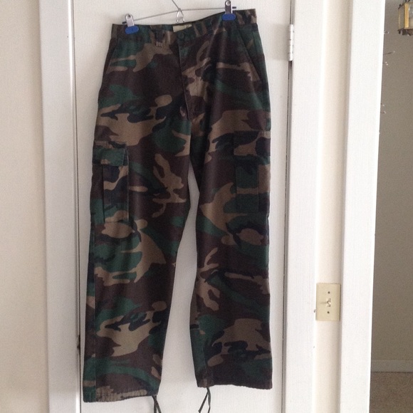 Regal Wear Camouflage Cargo Long Pants 34x31