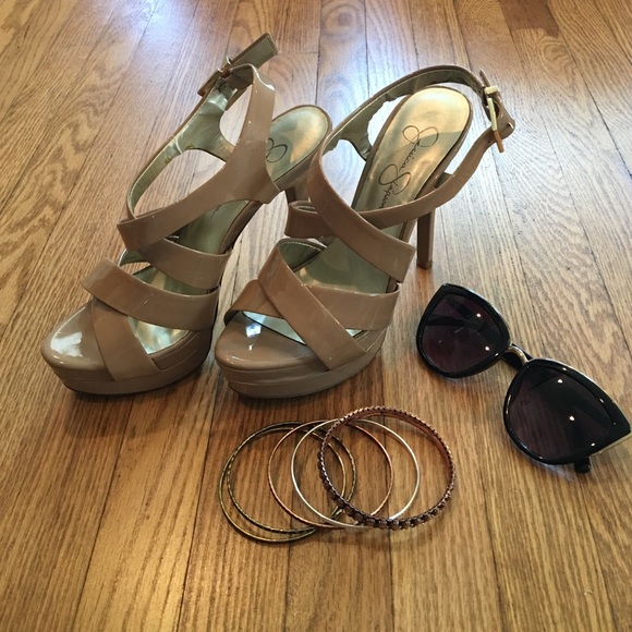 Jessica Simpson nude patent leather heels