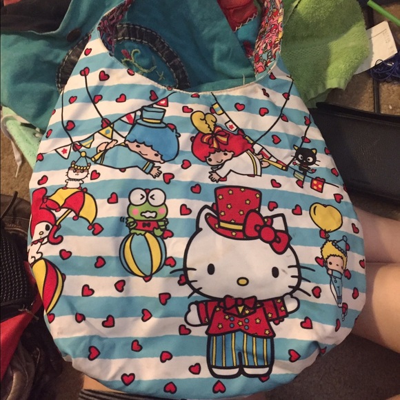 Hello kitty cross body
