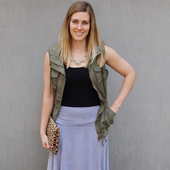 Harper Utility Vest - Picture 3 of 4