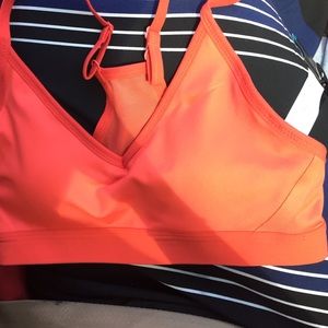 Nike sports bra S