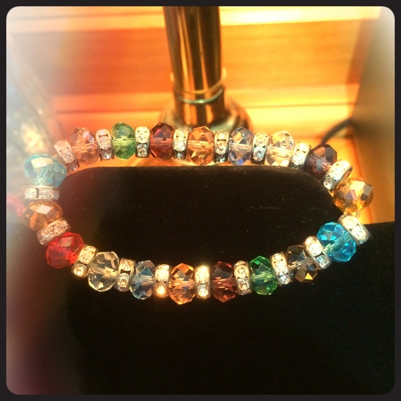 Stretch Multicolor Swarovski-look Crystal Bracelet