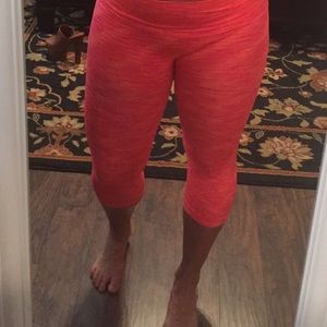 NWOT yoga leggings