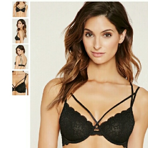 Black lace strappy bralette