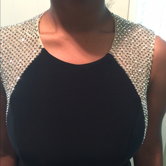 Prom/Pageant/Formal Dress - Picture 3 of 4