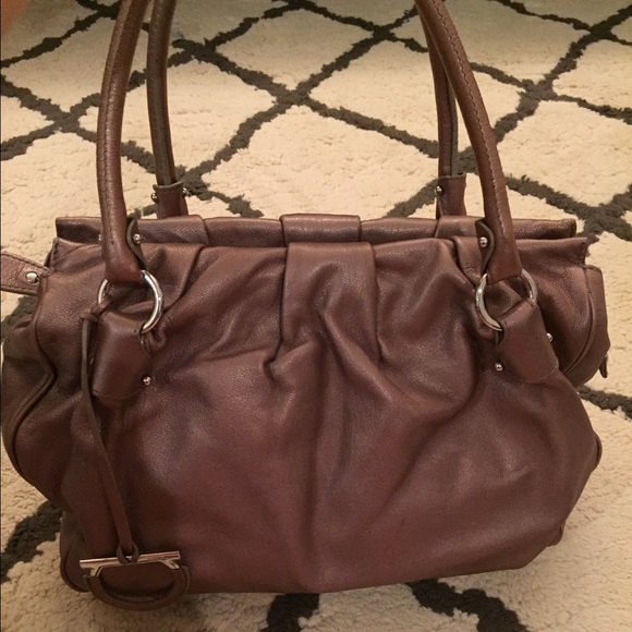 Ferragamo bag - Picture 2 of 4