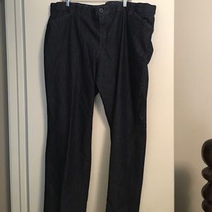 Denim trousers. Perfect for casual FridaySal