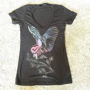 Owl print v-neck T-shirt