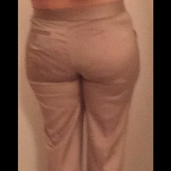 Bcbg maxazria.  Size 6.  Carla gold - Picture 2 of 4