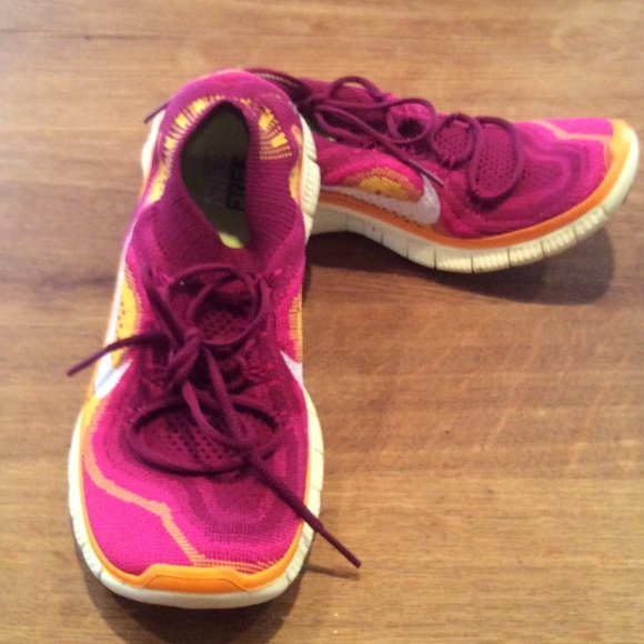 Get running w/ Nike Free Flyknit 4.0!