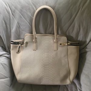 Urban Expressions Bag