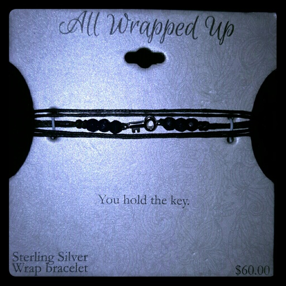 ,🌹🌹FLASH SALE🌹🌹ALL WRAPPED UP 925 SS WRAP