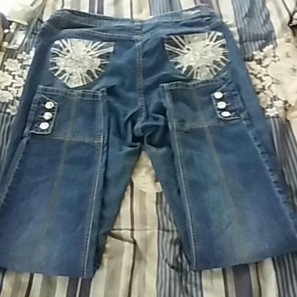 Jeans - Picture 2 of 2