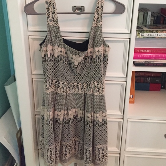 Robe American Rag Taille S - D'occasion En Très Bon état, Style Décontracté