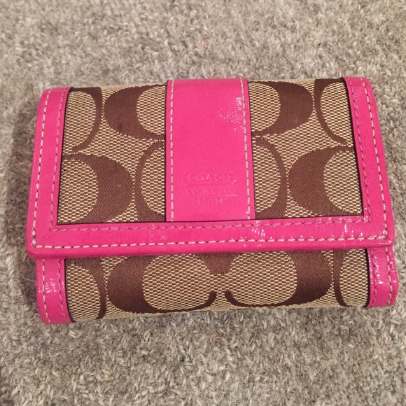 Coach wallet