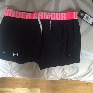 Black and hot pink band Under Armour shorts