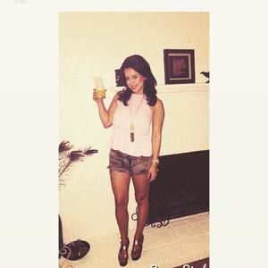 Meet your Posher, Anna