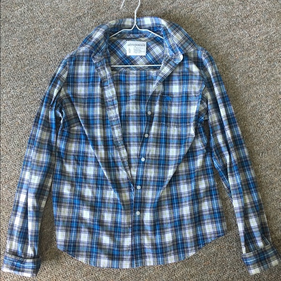 Women's Aeropostale Button Down Shirt