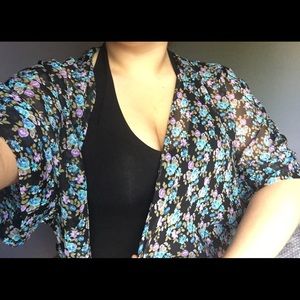 WINDSOR floral kimono