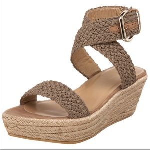 Stuart Weitzman Alex Lo size 8 1/2