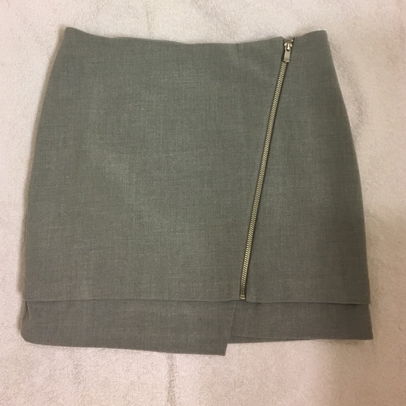 H&M Light Grey Pencil Skirt