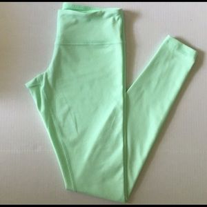 LuluLemon mint green wunder under pants