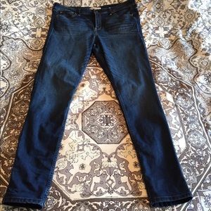 BRAND NEW NEVER WORN Hollister Skinny Jeans