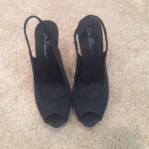 Lulu Townsend Black Heels