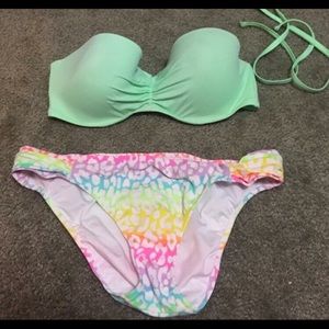 VS bikini