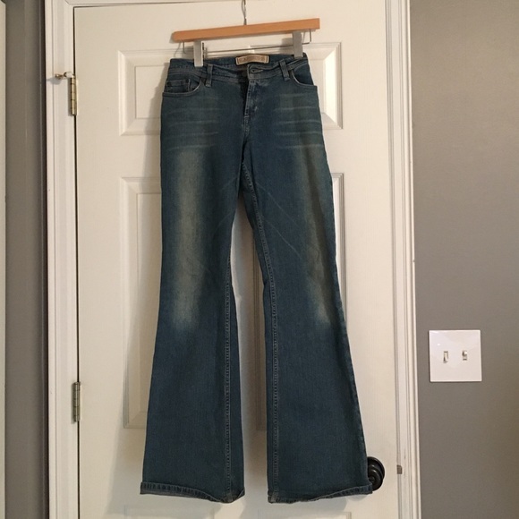 Distressed Express Jeans