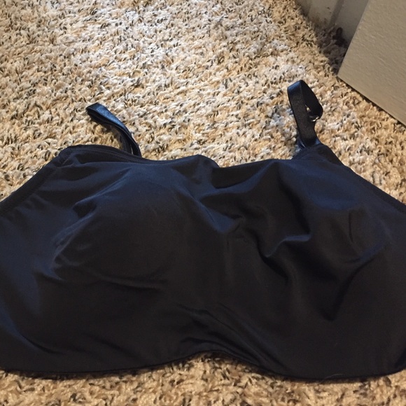 Black tank bra