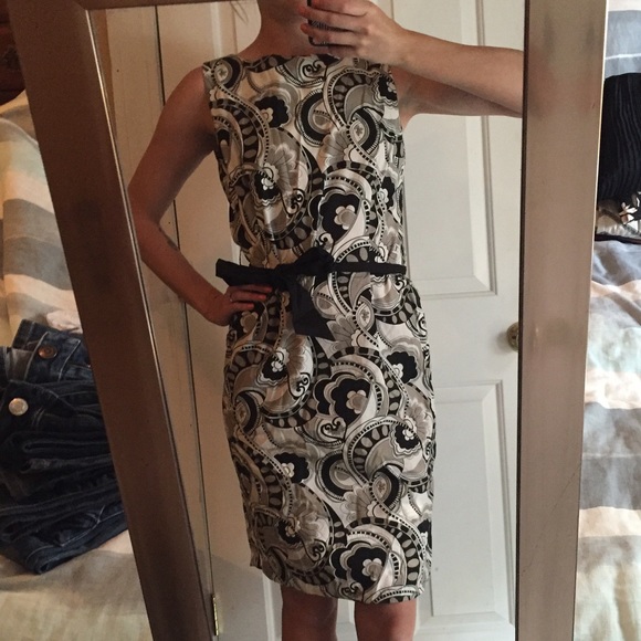 H&M semi casual, print dress