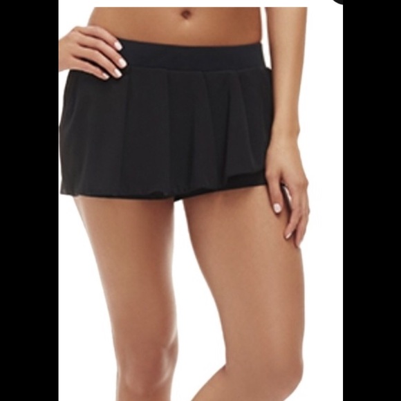 Fabletics skort