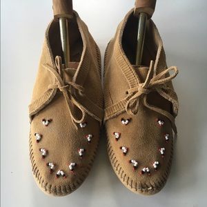 Minnetonka Beaded Moccasins