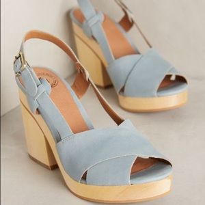 Anthro Gee Wawa Paige Clogs Sky Blue Wooden