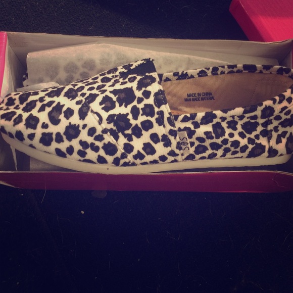 Leopard slip on shoes!