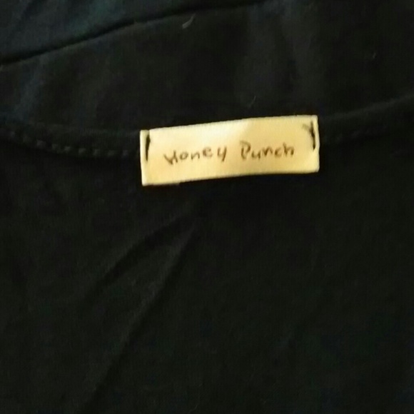 Honey punch black stretch dress with front design - Picture 3 of 3