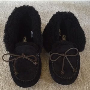 Black UGG Alena Slippers