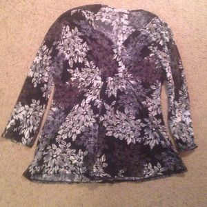 Red Beans and Rice Tops - Black and white floral blouse Red Beans and Rice Tops - Black and white floral blouse