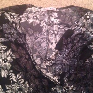 Red Beans and Rice Tops - Black and white floral blouse Red Beans and Rice Tops - Black and white floral blouse