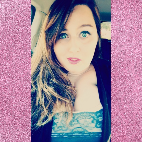 Meet your Posher, Tiffany