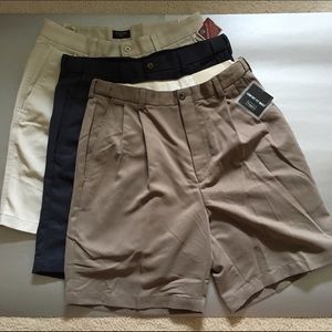 LOT OF 3 Men's NWT shorts size 32W