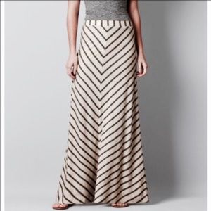 Maxi skirt
