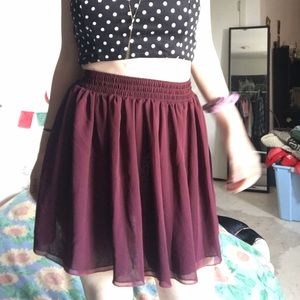 American apperal maroon skirt