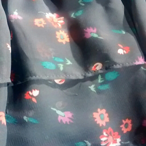 American Eagle Flouncy Skirt - Picture 2 of 4